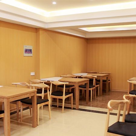 格林豪泰宁波火车站北广场快捷酒店 外观 照片