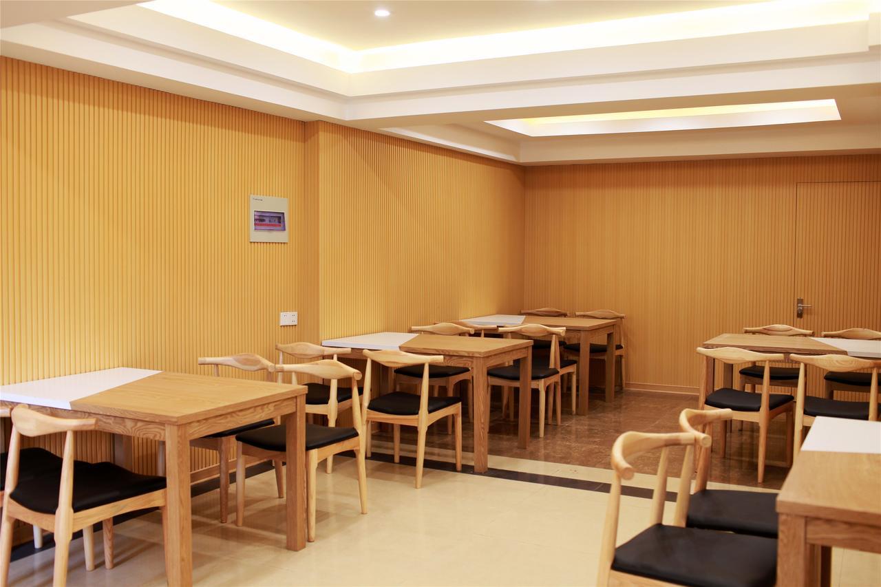 格林豪泰宁波火车站北广场快捷酒店 外观 照片